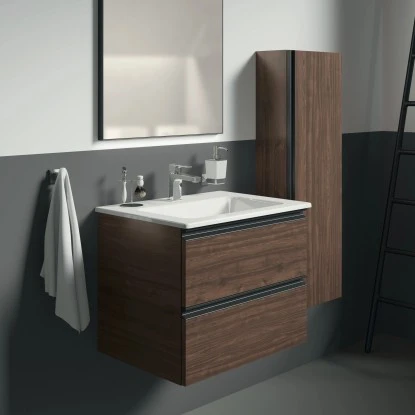 Ideal Standard Lotionspender IOM Cube Aus Satiniertem Glas/ Chrom 3 Ideal Standard Lotionspender IOM Cube Aus Satiniertem Glas/ Chrom – Bild 3