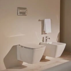 Ideal Standard Wand-WC-Set Strada II Tiefspüler Weiß Spülrandlos AquaBlade -Günstiges AquaForma Geschäft 876721 3049 6