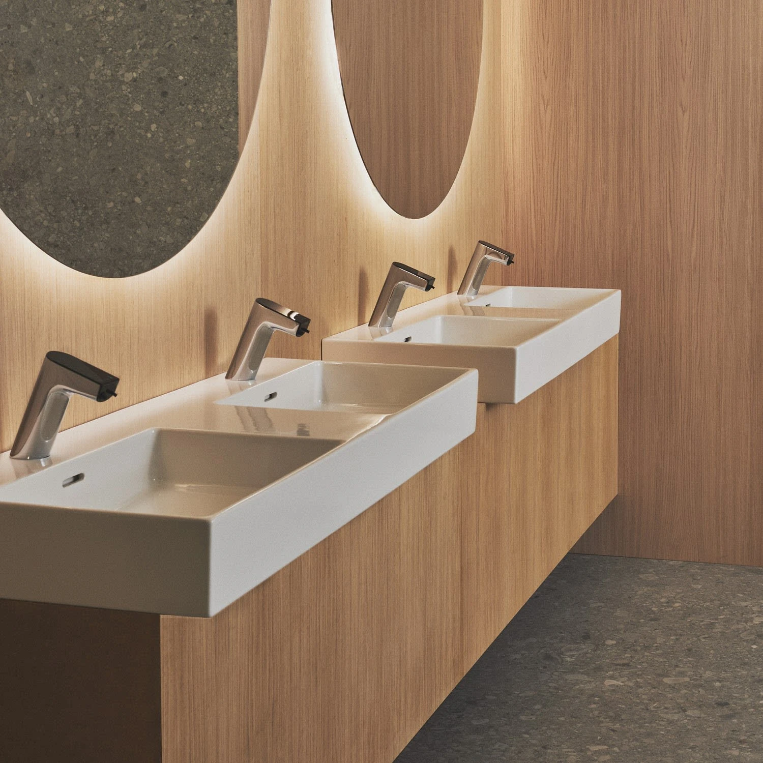 Ideal Standard Extra Doppel-Waschtisch 120 Cm, Je 1 Hahnloch, Mit Überlauf 6 Ideal Standard Extra Doppel-Waschtisch 120 Cm, Je 1 Hahnloch, Mit Überlauf – Bild 6